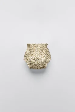 Niños ZARA 6 - 18 Meses·Braguitas / Bermudas<BRAGUITAS GOMAS FLORES