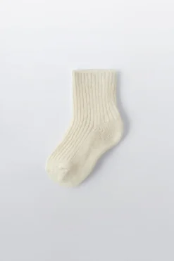 Niños ZARA 0 - 6 Meses·Punto|0 - 6 Meses·Ropa Interior / Pijamas<CALCETÍN CON CASHMERE