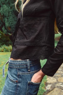 Discount CAMISA BORDADOS LAZADAS Mujer Camisas / Blusas