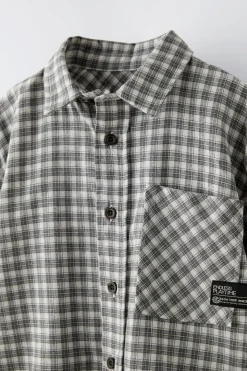 Niños ZARA 6 - 14 Años·Camisas / Sobrecamisas<CAMISA CUADROS BOLSILLO