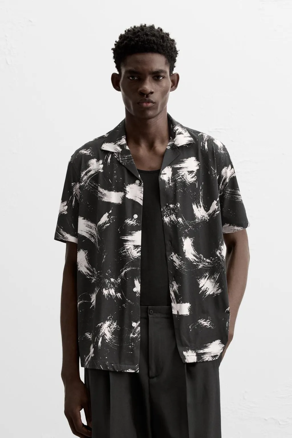 Online CAMISA ELÁSTICA ESTAMPADO ABSTRACTO Hombre Camisas