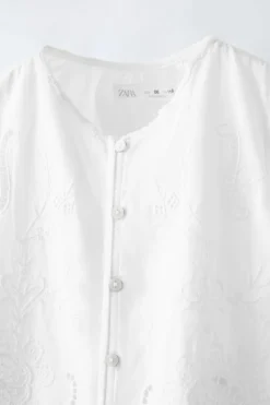 Niños ZARA 6 - 14 Años·Blusas / Camisas<CAMISA ROMÁNTICA BORDADOS