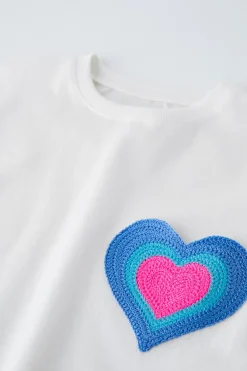 Niños ZARA 1½ - 6 Años·Camisetas|6 - 18 Meses·Camisetas<CAMISETA APLIQUE CORAZÓN
