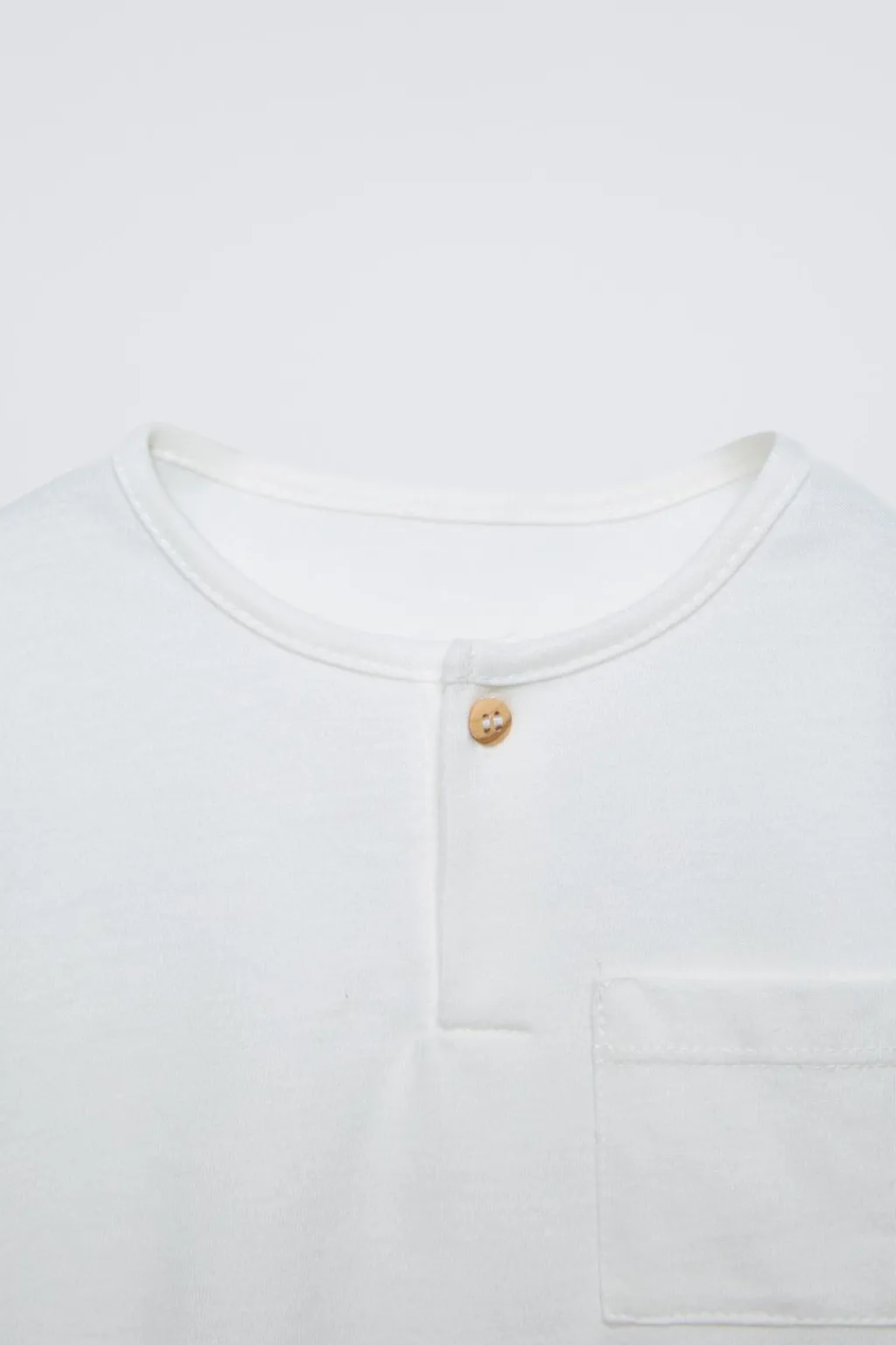 Niños ZARA 6 - 18 Meses·Camisetas|6 - 18 Meses·Camisas<CAMISETA BOLSILLO