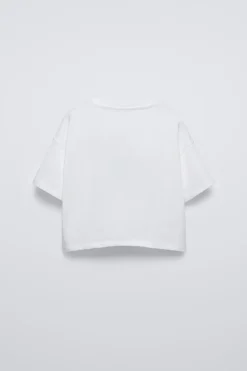 Niños ZARA 6 - 14 Años·Camisetas<CAMISETA BORDADO SILLA Y SOMBRILLA