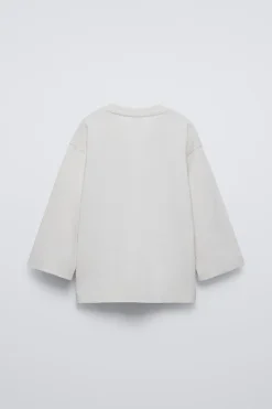 Niños ZARA 6 - 14 Años·Camisetas<CAMISETA CORAZÓN Y FLORES