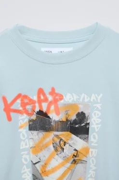 Niños ZARA 6 - 14 Años·Camisetas<CAMISETA GRAFFITI