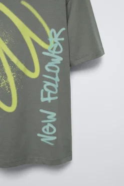 Niños ZARA 6 - 14 Años·Camisetas<CAMISETA GRAFFITI ETIQUETA