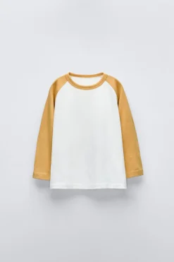 Niños ZARA 1½ - 6 Años·Camisetas|1½ - 6 Años·Camisetas<CAMISETA RANGLAN CONTRASTE