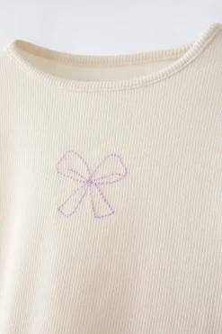 Niños ZARA 1½ - 6 Años·Camisetas|6 - 18 Meses·Camisetas<CAMISETA RIB BORDADO