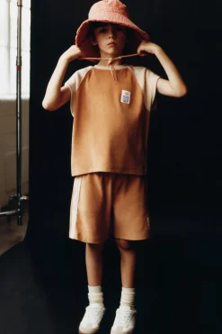 Niños ZARA 6 - 14 Años·Camisetas<CAMISETA TOALLA CONTRASTE ETIQUETA