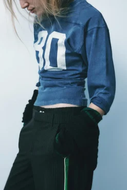 Outlet CAMISETA VARSITY EFECTO LAVADO Mujer Sudaderas / Joggers