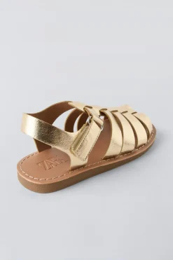 Niños ZARA 1½ - 6 Años·Zapatos<CANGREJERA METALIZADA