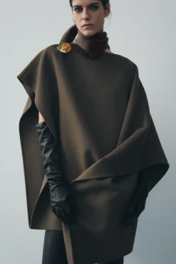 Sale CAPA CON LANA BROCHE ZW COLLECTION Mujer Abrigos / Anoraks