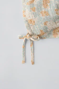 Niños ZARA 1½ - 6 Años·Accesorios|1½ - 6 Años·Accesorios<CAPOTA FLORES