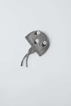 Niños ZARA 1½ - 6 Años·Accesorios|Accesorios / Zapatos / 0 - 14 Años<CAPOTA PUNTO FLORES BORDADAS