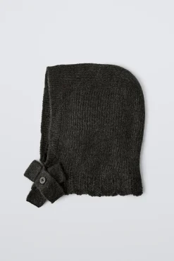 Niños ZARA 1½ - 6 Años·Accesorios|6 - 14 Años·Accesorios<CAPUCHA PUNTO ONDAS BOTÓN