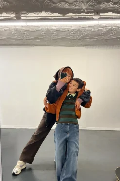 Niños ZARA 6 - 14 Años·Abrigos<CAZADORA BORREGUILLO BORDADO