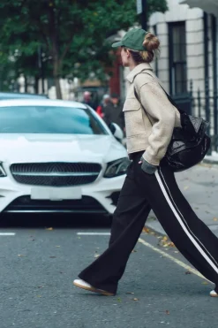 Sale CAZADORA BOUCLÉ BOLSILLOS PLASTRÓN Mujer Chaquetas / Cazadoras
