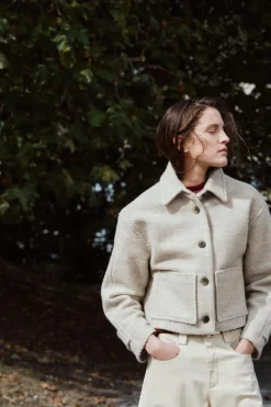 Clearance CAZADORA CORTA CON LANA Mujer Chaquetas / Cazadoras