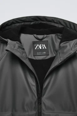 Niños ZARA 6 - 14 Años·Abrigos<CAZADORA ENGOMADA WATER REPELLENT