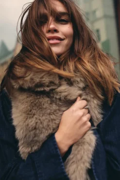 Sale CHALECO EFECTO PELO Mujer Chaquetas / Cazadoras