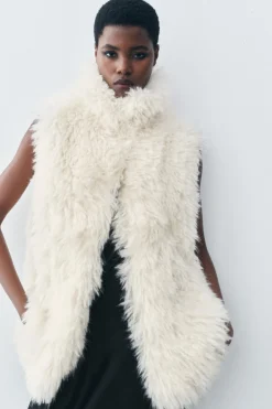 Sale CHALECO EFECTO PELO ZW COLLECTION Mujer Abrigos / Anoraks|Chaquetas / Cazadoras