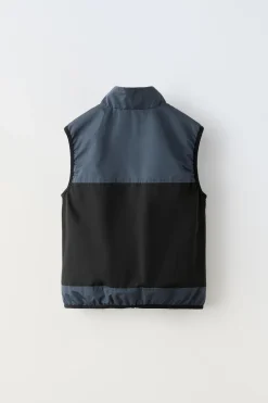 Niños ZARA 6 - 14 Años·Abrigos<CHALECO SPORTY TÉCNICO