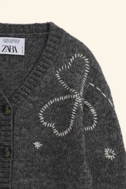 Niños ZARA 6 - 14 Años·Punto<CHAQUETA PUNTO LANA FLORES BORDADAS LIMITED EDITION