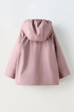 Niños ZARA 1½ - 6 Años·Total Look|6 - 18 Meses·Abrigos / Buzos<CHUBASQUERO FORRADO WATER REPELLENT