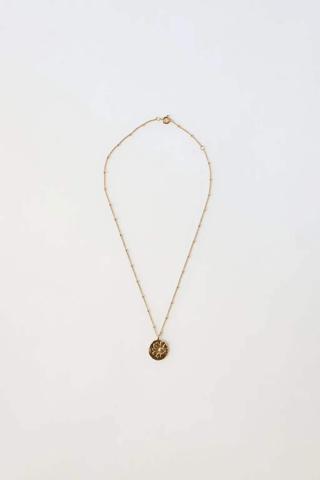 Niños ZARA 1½ - 6 Años·Accesorios|6 - 14 Años·Accesorios<COLLAR FLOR BAÑO ORO 24KT TRUE NEUTRALS