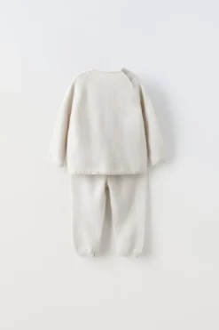 Niños ZARA 0 - 6 Meses·Punto|0 - 6 Meses·Leggings / Polainas<CONJUNTO JERSEY Y PANTALÓN 100% CASHMERE
