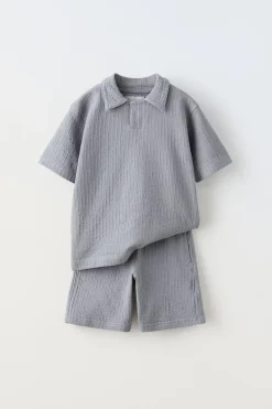 Niños ZARA 6 - 14 Años·Pantalones<CONJUNTO POLO Y BERMUDA TEXTURA