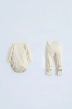 Niños ZARA 0 - 6 Meses·Bodies / Camisas|0 - 6 Meses·Leggings / Polainas<CONJUNTO PONTEILLE BODY Y POLAINA
