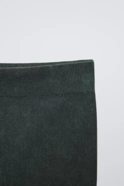 Niños ZARA 6 - 14 Años·Camisetas|6 - 14 Años·Pantalones<CONJUNTO SEAMLESS TOP Y LEGGING