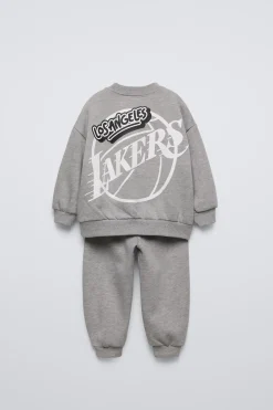Niños ZARA 1½ - 6 Años·Sudaderas|1½ - 6 Años·Pantalones / Leggings<CONJUNTO SUDADERA Y JOGGER LOS ANGELES LAKERS NBA ©