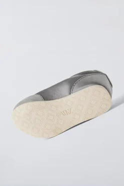 Niños ZARA 1½ - 6 Años·Zapatos<DEPORTIVO SATEN