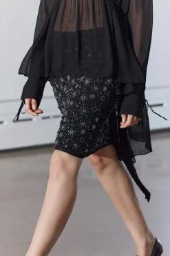 Discount FALDA BORDADOS ABALORIOS ZW COLLECTION Mujer Faldas / Shorts