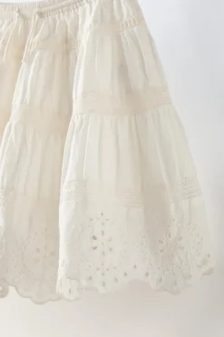 Niños ZARA 6 - 14 Años·Faldas / Bermudas<FALDA ENTREDOS