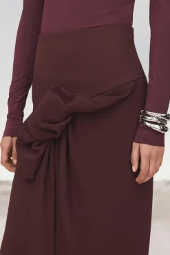 New FALDA MIDI ASIMÉTRICA LIMITED EDITION Mujer Faldas / Shorts