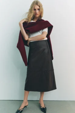 Best FALDA MIDI EFECTO PIEL Mujer Faldas / Shorts