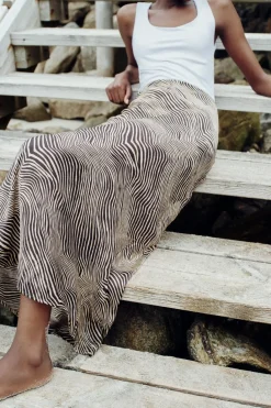 Discount FALDA MIDI ESTAMPADO ANIMAL Mujer Faldas / Shorts