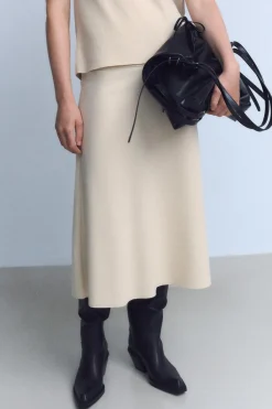 Fashion FALDA MIDI VOLUMEN SOFT Mujer Faldas / Shorts