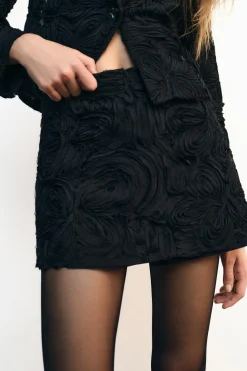 Online FALDA PANTALÓN ESTRUCTURA FLOR Mujer Faldas / Shorts