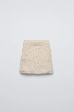 Niños ZARA 6 - 14 Años·Punto|6 - 14 Años·Faldas / Bermudas<FALDA PUNTO OCHOS