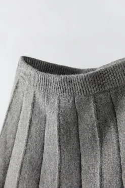 Niños ZARA 1½ - 6 Años·Punto|1½ - 6 Años·Faldas / Bermudas<FALDA PUNTO TABLAS