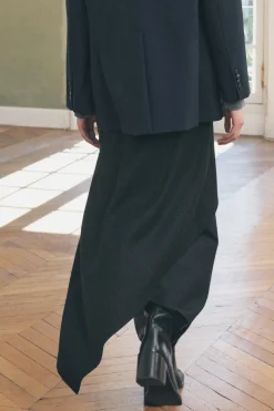 New FALDA RAYA DIPLOMÁTICA ASIMÉTRICA ZW COLLECTION Mujer Faldas / Shorts