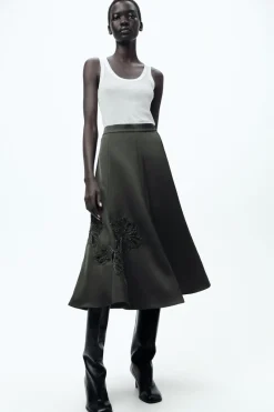 Best FALDA SATINADA BORDADOS ZW COLLECTION Mujer Faldas / Shorts