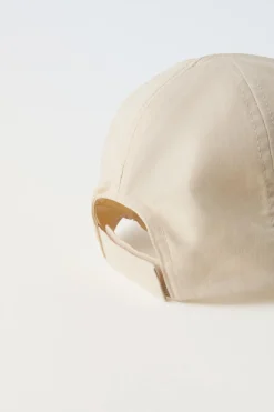 Niños ZARA 1½ - 6 Años·Accesorios|1½ - 6 Años·Edited / Personalizable<GORRA BÁSICA