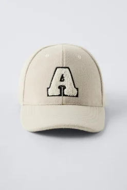 Niños ZARA 1½ - 6 Años·Accesorios|6 - 14 Años·Accesorios<GORRA FRANELA LETRA BORDADA